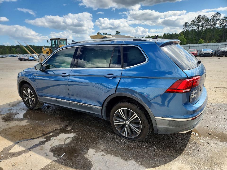 2019 Volkswagen Tiguan VIN 3VV3B7AX0KM102427 COPART salvage auction — SIDE, Sc - Non-Reb & Rem Salvage Title, sold $975 on 2026-08-19 (photo 2)