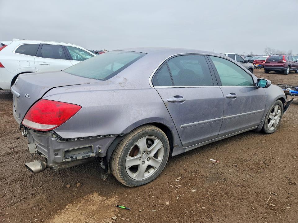 2007 Acura Rl VIN JH4KB16607C002374 COPART salvage auction — REAR END, Il - Salvage Certificate, sold $350 on 2026-07-09 (photo 3)