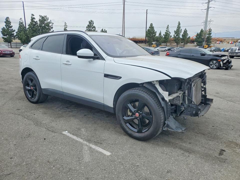 2018 Jaguar F-pace VIN SADCK2EV3JA243874 COPART salvage auction — ALL OVER, CA - APP FOR DUP SALVAGE OR AC, sold $3,450 on 2026-07-23 (photo 4)
