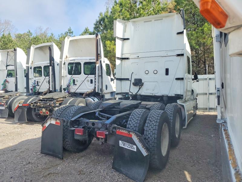 2019 International VIN 3HSDZAPRXKN672733 COPART salvage auction — ROOF, Va - Cert Of Title - Salvage, sold $5,300 on 2026-07-09 (photo 4)