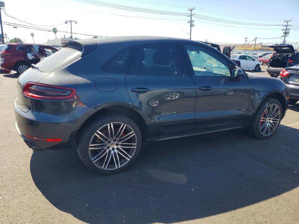 2017 Porsche Macan VIN WP1AF2A55HLB61607 COPART salvage auction — VANDALISM, Ca - Salvage Certificate, sold $6,400 on 2026-08-05 (photo 3)