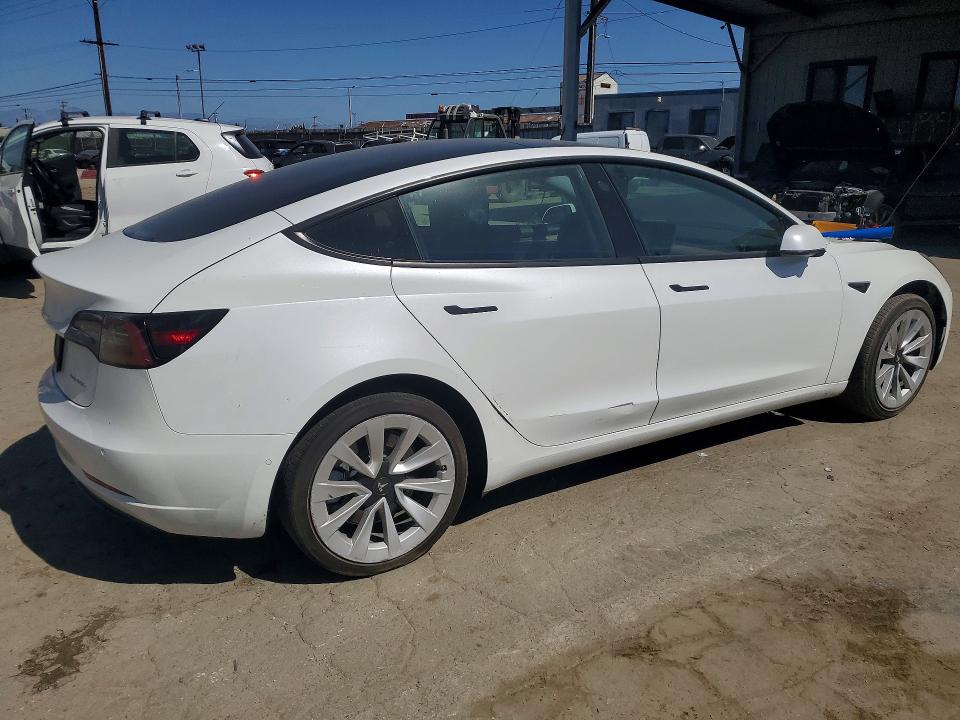 2021 Tesla Model 3 VIN 5YJ3E1EB7MF049640 COPART salvage auction — WATER/FLOOD, Ca - Salvage Certificate, sold $10,100 on 2026-07-27 (photo 3)