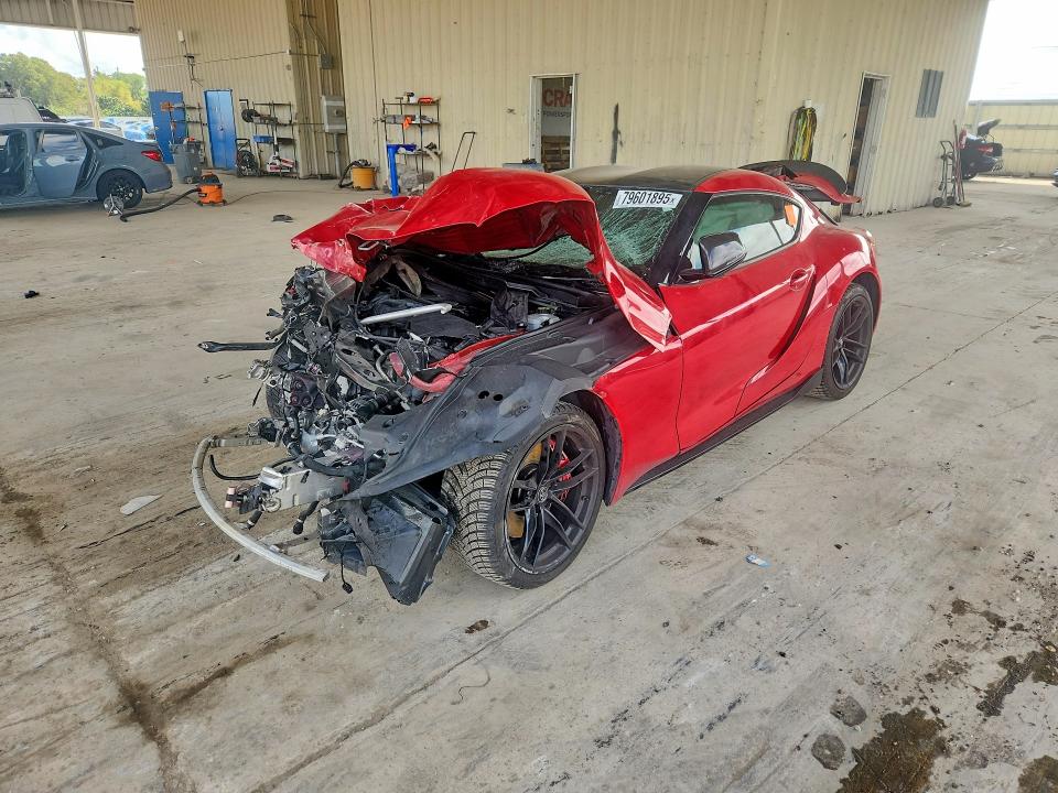 2021 Toyota Supra VIN WZ1DB0C07MW046081 COPART salvage auction — FRONT END, Salvage Title, sold $15 on 2026-07-29 (photo 1)