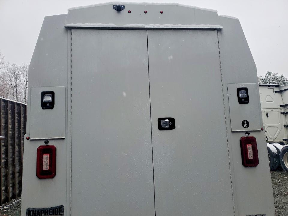 2024 Gmc Savana VIN 7GZ07RF76RN009955 COPART salvage auction — ROLLOVER, Md - Cert Of Salvage > 75% Damage, sold $8,700 on 2026-07-22 (photo 6)