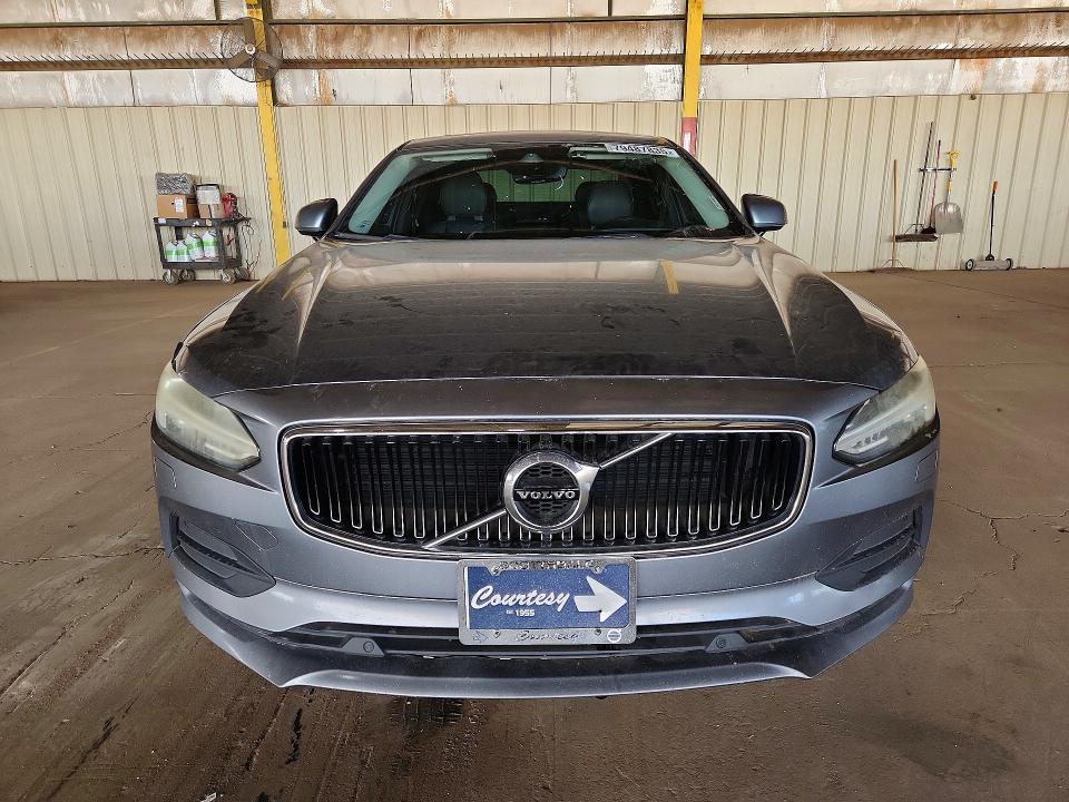2017 Volvo S90 VIN YV1102AK6H1008488 COPART salvage auction — NORMAL WEAR, Az - Dealer Only Clean Title, sold $4,900 on 2026-07-08 (photo 5)