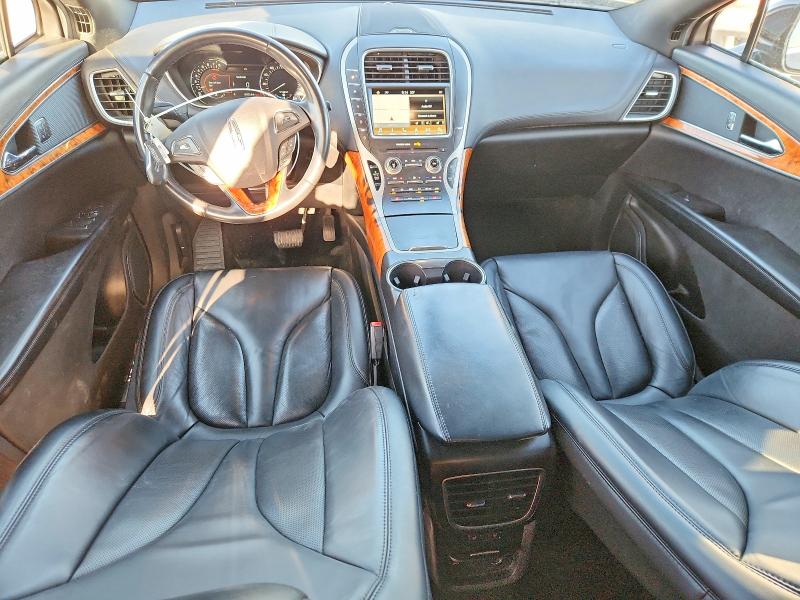 2017 Lincoln VIN 2LMPJ6KR4HBL45150 COPART salvage auction — FRONT END, Tx - Salvage Vehicle Title, sold $3,650 on 2026-07-31 (photo 8)