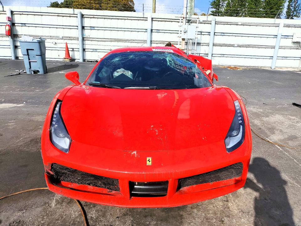 2016 Ferrari 488 gtb VIN ZFF79ALA5G0217425 COPART salvage auction — ALL OVER, Fl - Cert Of Title Slvg Rebuildable, sold $93,500 on 2026-07-29 (photo 5)