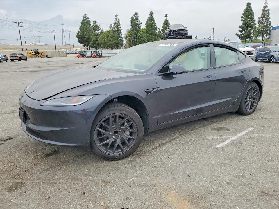 2026 Tesla Model 3 VIN 5YJ3E1EAXTF125499 COPART salvage auction — SIDE, Salvage Title, sold $225 on 2026-07-28 (photo 1)