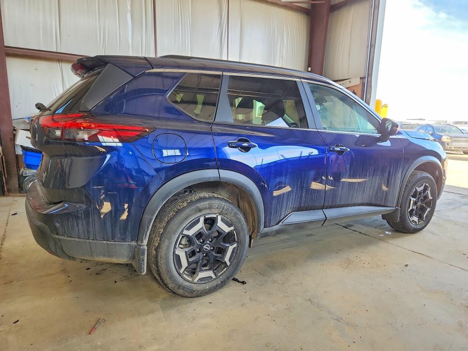 2025 Nissan Rogue VIN JN8BT3BB5SW426349 COPART salvage auction — FRONT END, Ab - Bos - Salvage, sold $7,700 on 2026-07-09 (photo 3)