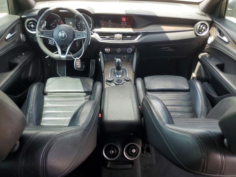 2018 Alfa romeo Stelvio VIN ZASFAKNN1J7B72951 COPART salvage auction — NORMAL WEAR, Mt - Certificate Of Title, sold $8,400 on 2026-07-17 (photo 8)