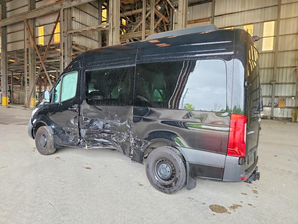 2025 Mercedes-benz Sprinter VIN W1Z4NFHY0SP791860 COPART salvage auction — ROLLOVER, Salvage Title, sold $175 on 2026-07-29 (photo 2)
