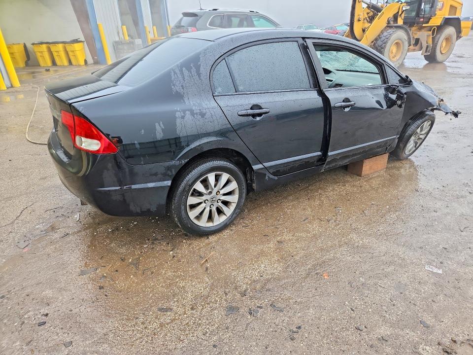 2009 Honda Civic VIN 19XFA16829E016974 COPART salvage auction — FRONT END, Il - Salvage Certificate, sold $225 on 2026-07-03 (photo 3)