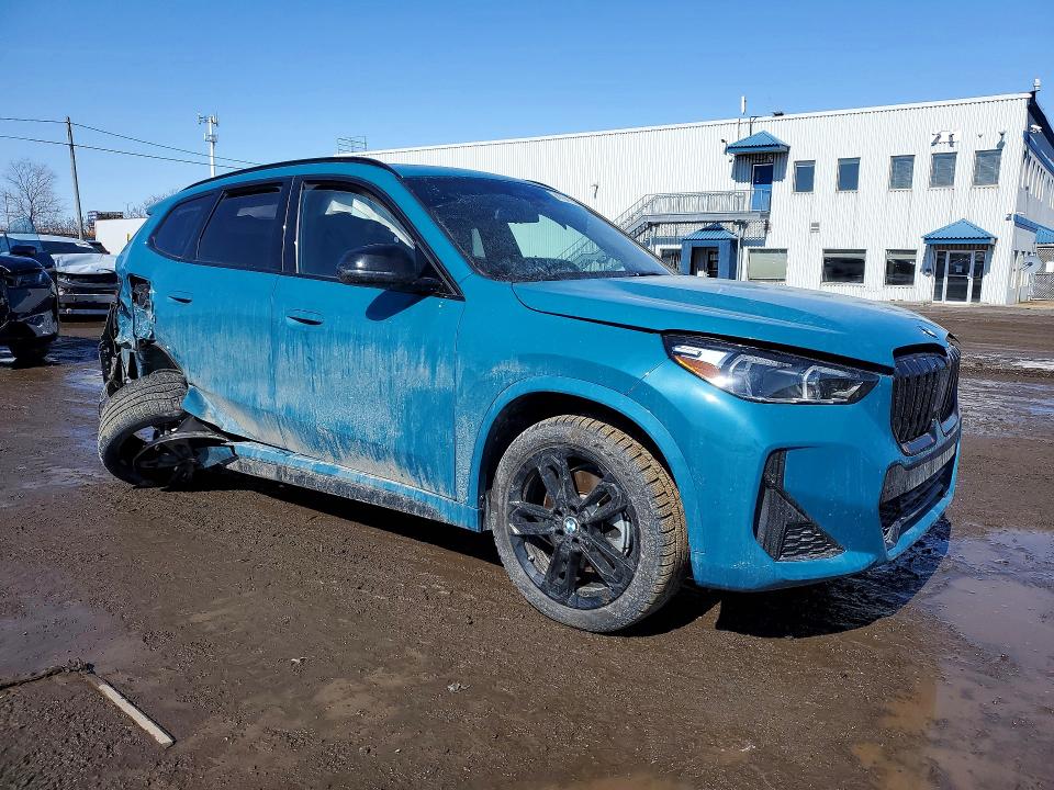 2025 BMW VIN WBX73EF00S5192328 COPART salvage auction — SIDE, Qc - Gravement Accidente, sold $19,500 on 2026-07-14 (photo 4)