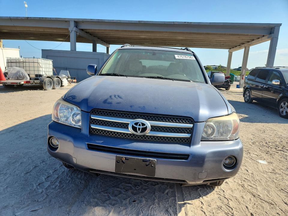 2006 Toyota Highlander hybrid VIN JTEEW21A960021005 COPART salvage auction — FRONT END, MA - CERTIFICATE OF TITLE, sold $750 on 2026-07-02 (photo 5)