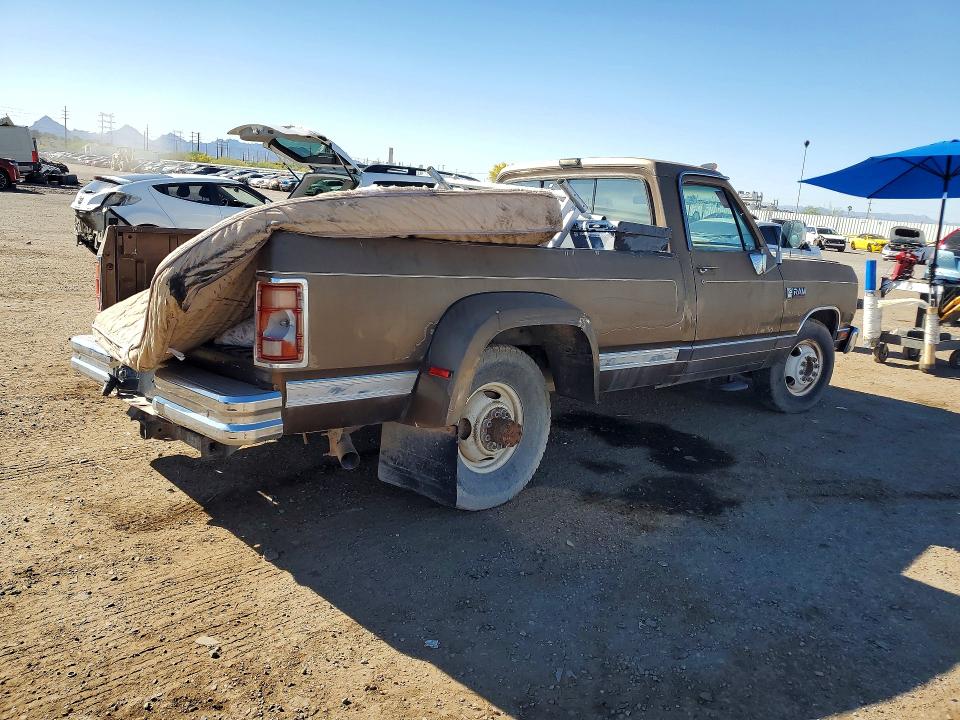 1989 Dodge D-series VIN 1B7ME3681KS112508 COPART salvage auction — NORMAL WEAR, Az - Certificate Of Title, sold $3,900 on 2026-07-10 (photo 3)
