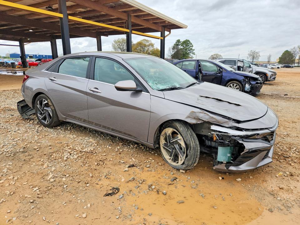 2024 Hyundai Elantra VIN KMHLS4DG4RU718707 COPART salvage auction — FRONT END, AL - CERT OF TITLE-SALVAGE TITLE, sold $4,600 on 2026-07-08 (photo 4)
