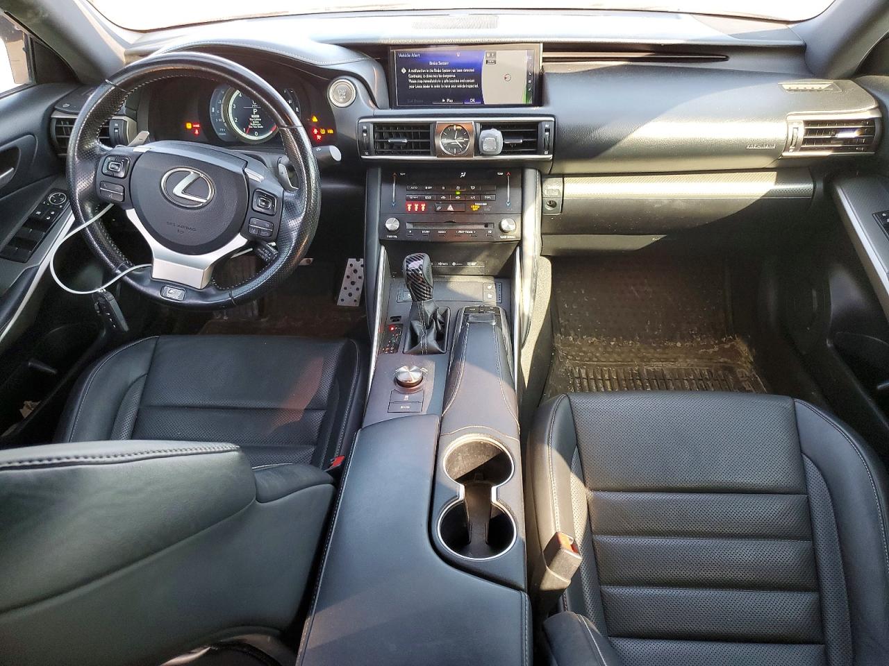 2017 Lexus IS 300 VIN JTHCM1D22H5018693 COPART salvage auction — Side, IL - SALVAGE CERTIFICATE, sold $5,500 on 2026-06-30 (photo 8)