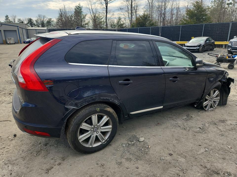 2016 Volvo Xc60 VIN YV4902RM0G2807770 COPART salvage auction — FRONT END, Salvage Title, sold $525 on 2026-07-14 (photo 3)