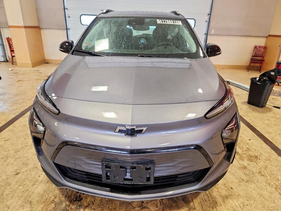 2023 Chevrolet Bolt euv VIN 1G1FY6S06P4165078 COPART salvage auction — REAR END, FL - CERTIFICATE OF DESTRUCTION, sold $6,100 on 2026-07-06 (photo 5)