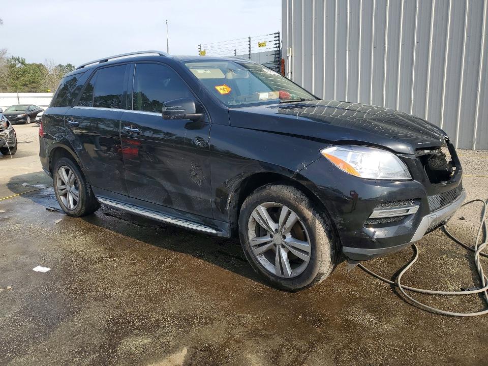 2013 Mercedes-benz E-klasse VIN 4JGDA5JB1DA258549 COPART salvage auction — FRONT END, Sc - Cert Of Title-Salvage, sold $2,000 on 2026-07-20 (photo 4)