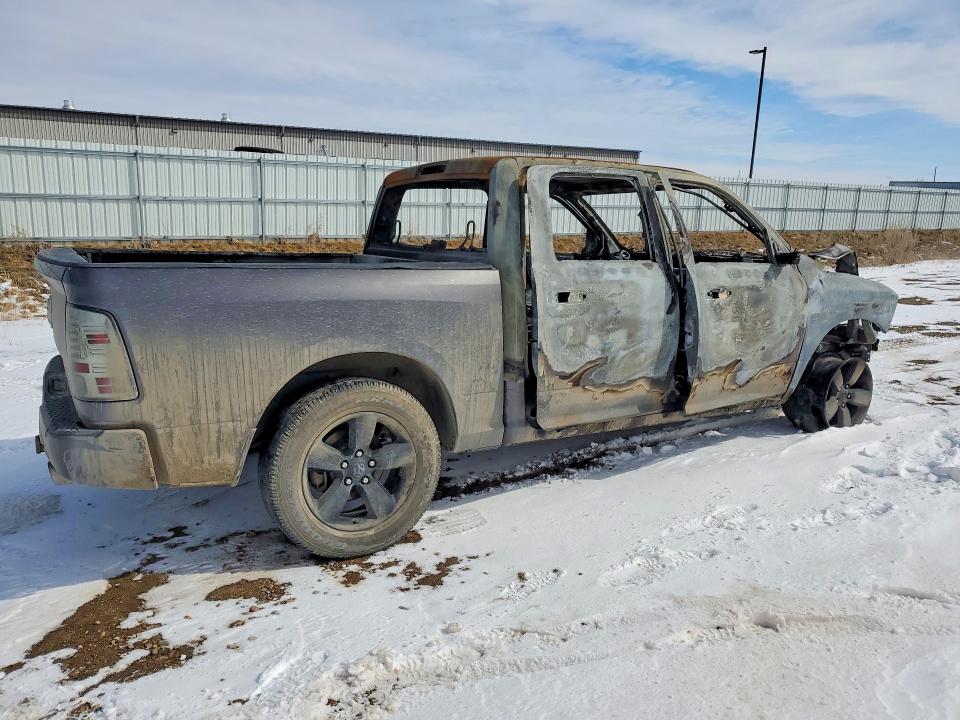 2015 Ram 1500 VIN 1C6RR6KT9FS650747 COPART salvage auction — BURN, Mn - Cert Of Title-Salvage, sold $50 on 2026-07-20 (photo 3)