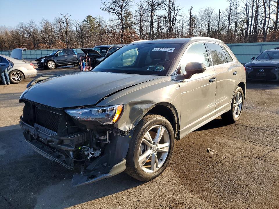 2020 Audi Q3 VIN WA1DECF38L1095440 — COPART salvage auction photo