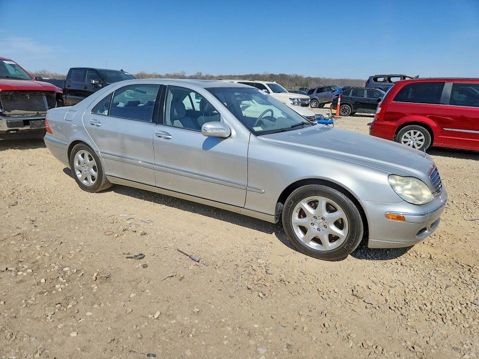 2004 Mercedes-benz S-klasse VIN WDBNG84J54A406888 COPART salvage auction — HAIL, Ks - Cert Of Title-Non Highway, sold $800 on 2026-07-07 (photo 4)