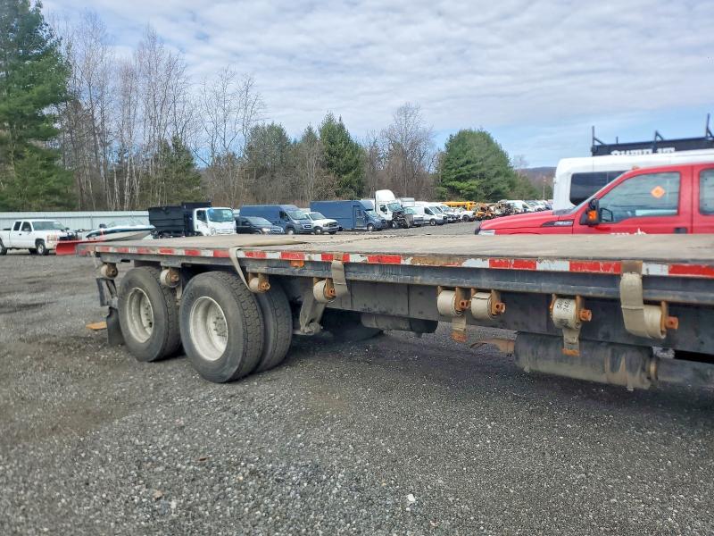 2017 Freigliner VIN 1FVHCYCY1HHJB2247 COPART salvage auction — UNDERCARRIAGE, WV - SALVAGE CERTIFICATE, sold $400 on 2026-07-30 (photo 6)