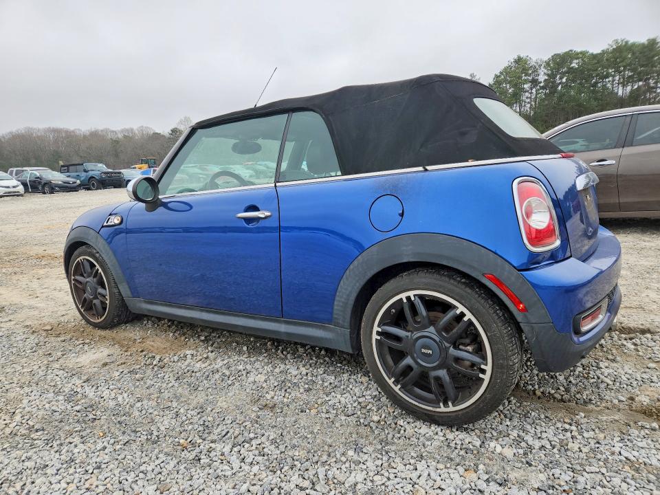 2014 Mini Cooper VIN WMWZP3C53ET707723 COPART salvage auction — MINOR DENT/SCRATCHES, Md - Certificate Of Title, sold $2,550 on 2026-07-07 (photo 2)