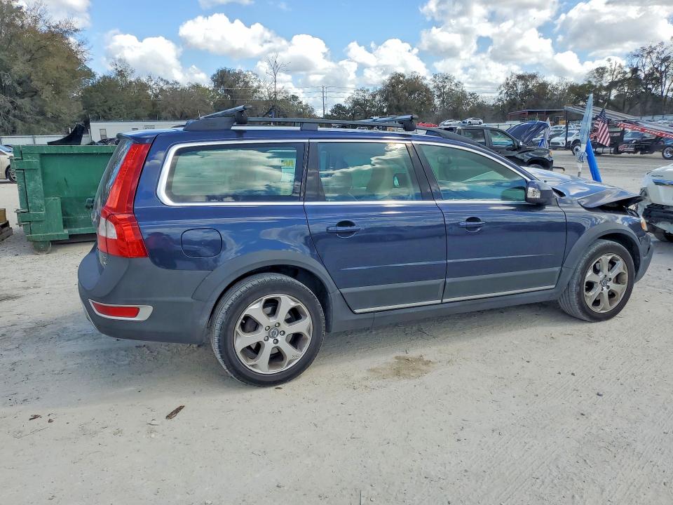 2010 Volvo Xc70 VIN YV4992BZXA1081750 COPART salvage auction — FRONT END, Fl - Cert Of Title Slvg Rebuildable, sold $350 on 2026-07-07 (photo 3)