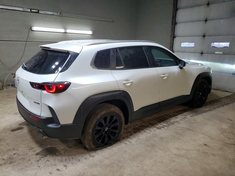 2024 Mazda Cx-50 VIN 7MMVABDM7RN173171 COPART salvage auction — SIDE, In - Certificate Of Title, sold $15,600 on 2026-07-07 (photo 3)