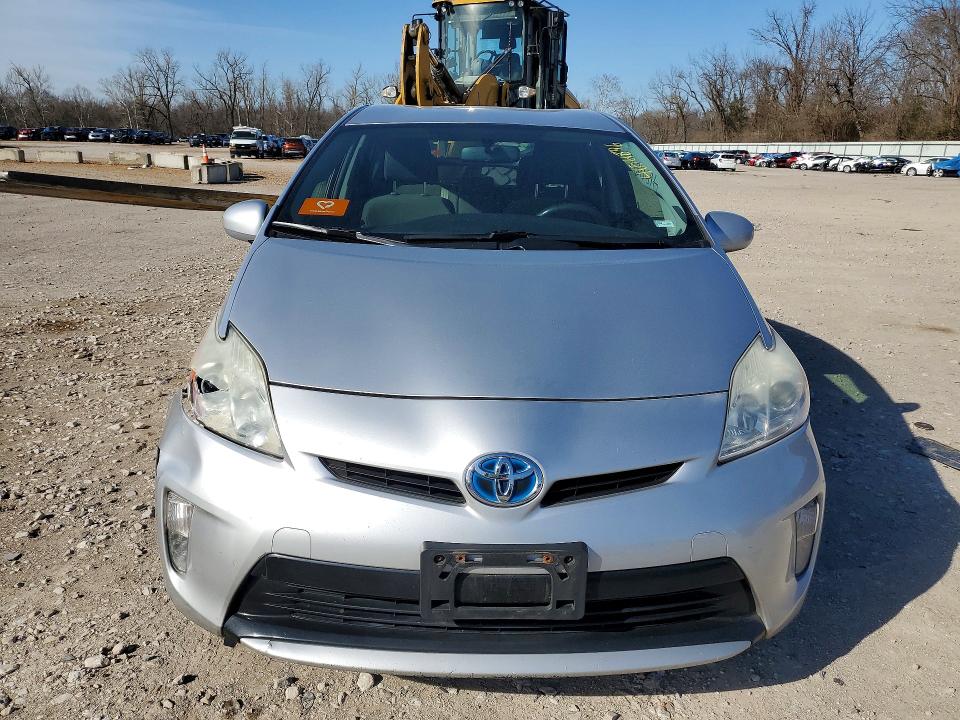 2013 Toyota Prius VIN JTDKN3DU6D5567475 COPART salvage auction — FRONT END, Mo - Salvage Certificate Of Title, sold $875 on 2026-07-08 (photo 5)