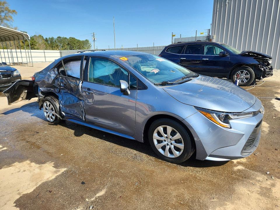2024 Toyota Corolla VIN 5YFB4MDE1RP167125 COPART salvage auction — SIDE, Sc - Cert Of Title-Salvage, sold $4,350 on 2026-07-03 (photo 4)