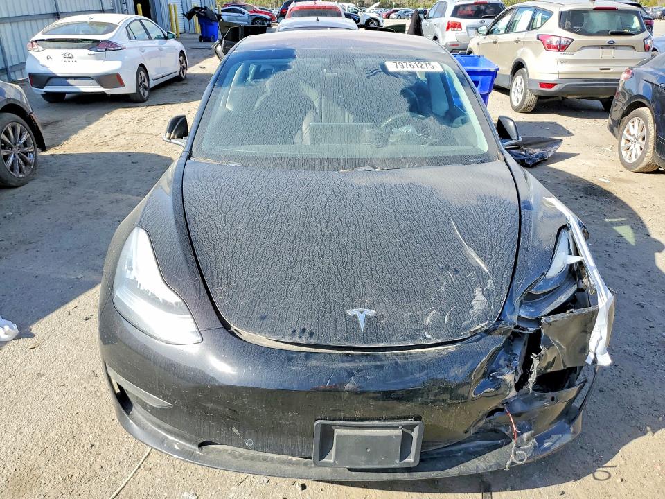 2018 Tesla Model 3 VIN 5YJ3E1EBXJF181996 COPART salvage auction — FRONT END, ID - SALVAGE CERTIFICATE OF TITLE, sold $5,500 on 2026-07-02 (photo 5)