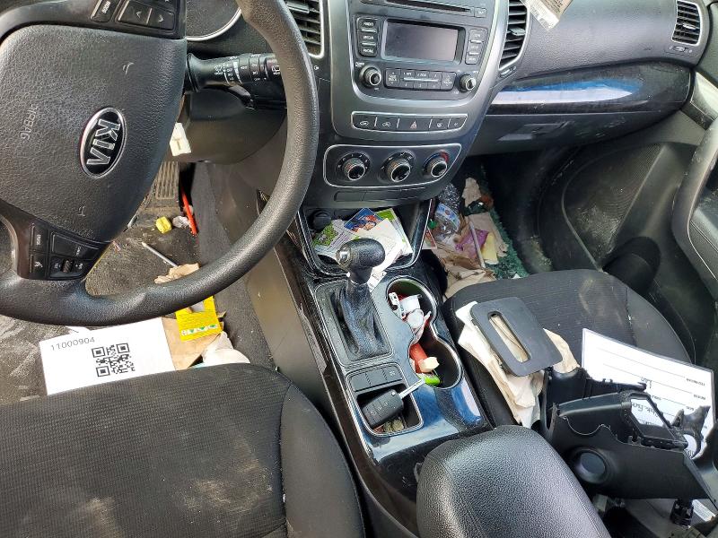 2015 Kia Sorento VIN 5XYKTCA68FG622692 COPART salvage auction — VANDALISM, Ny - Mv-907A Salvage Certificate, sold $1,150 on 2026-07-06 (photo 8)