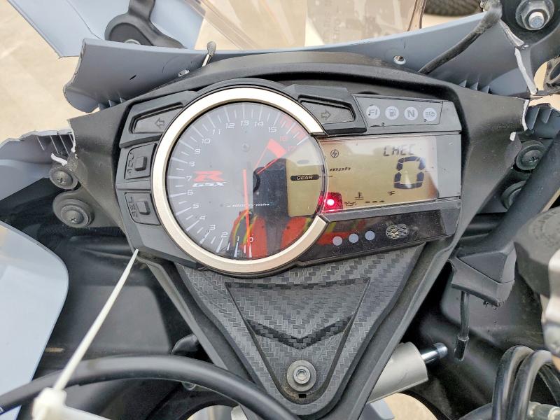2022 Suzuki Gsx-r VIN JS1GN7FA0N7100939 COPART salvage auction — REAR END, Tx - Salvage Vehicle Title, sold $3,450 on 2026-07-09 (photo 7)