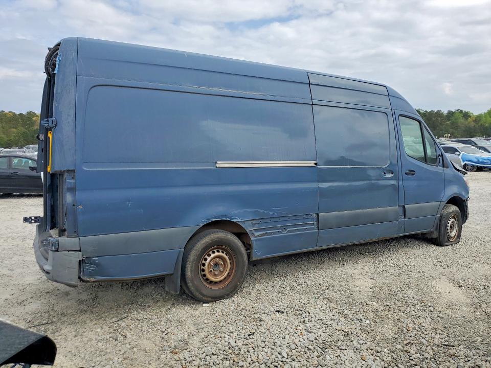 2019 Mercedes-benz Sprinter VIN WD4PF1CD5KT007311 COPART salvage auction — SIDE, GA - CERTIFICATE OF TITLE, sold $1,700 on 2026-07-09 (photo 3)