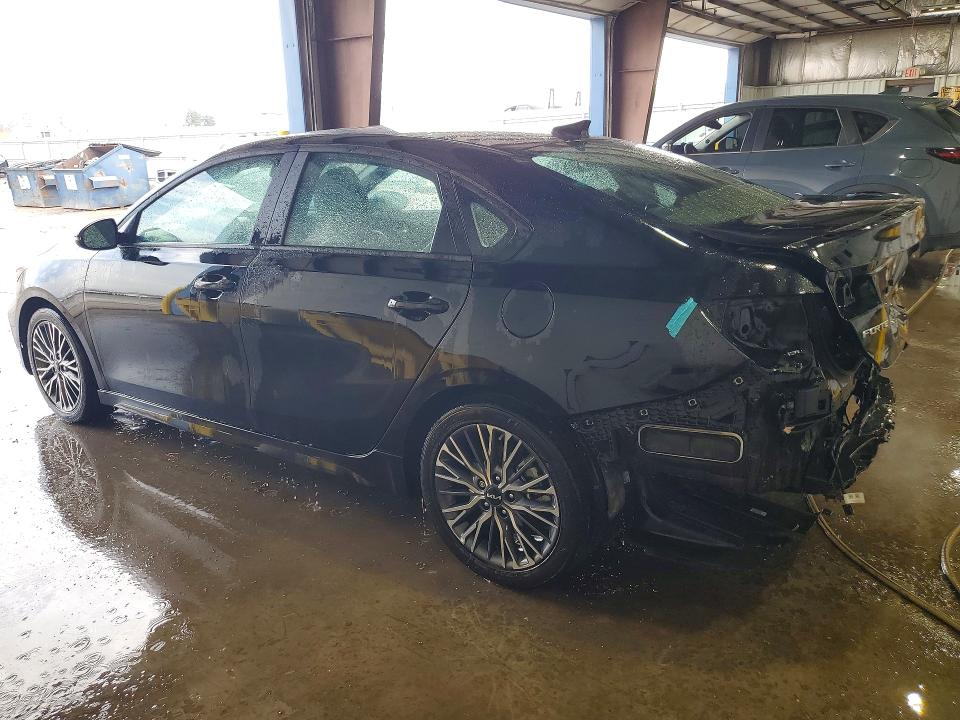 2024 Kia Forte VIN 3KPF54AD5RE726493 COPART salvage auction — REAR END, Il - Salvage Certificate, sold $6,600 on 2026-07-10 (photo 2)