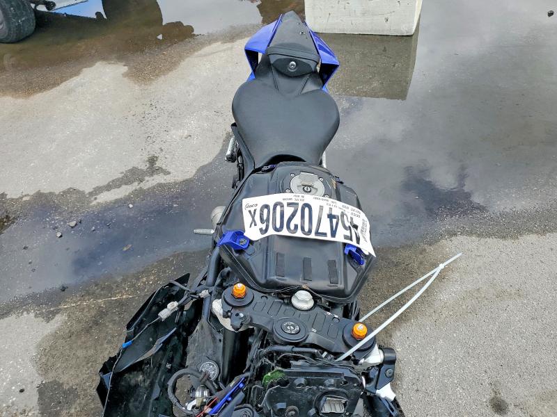 2024 Yamaha Yzf VIN JYARM38E4RA009347 COPART salvage auction — ROLLOVER, Salvage Title, sold $225 on 2026-07-23 (photo 5)