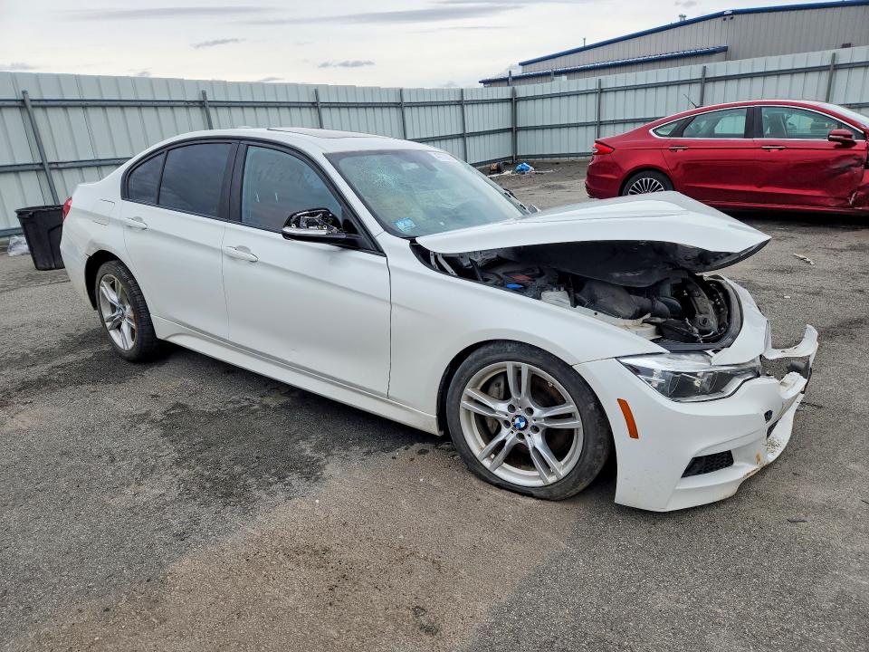 2018 BMW 3er VIN WBA8B9C55JEB30630 COPART salvage auction — FRONT END, Id - Salvage Certificate Of Title, sold $675 on 2026-07-15 (photo 4)
