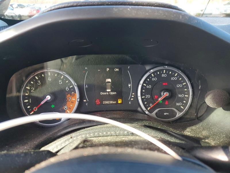 2017 Jeep VIN ZACCJABB6HPE45816 COPART salvage auction — SIDE, Sc - Cert Of Title-Salvage, sold $875 on 2026-08-03 (photo 9)