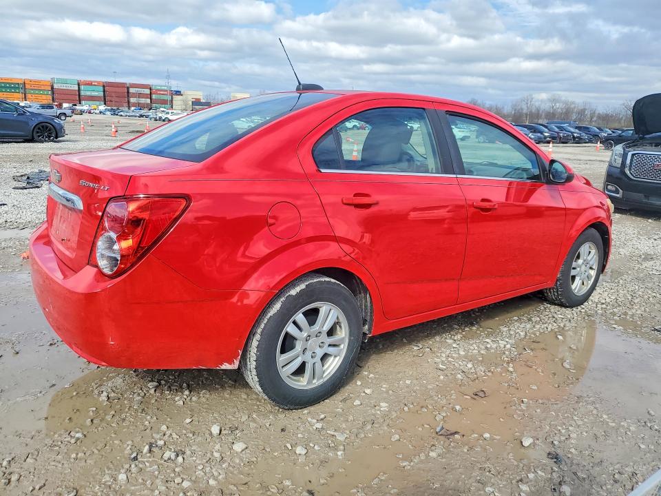 2016 Chevrolet SONIC VIN 1G1JC5SHXG4105359 COPART salvage auction — MINOR DENT/SCRATCHES, Oh - Certificate Of Title, sold $775 on 2026-07-02 (photo 3)
