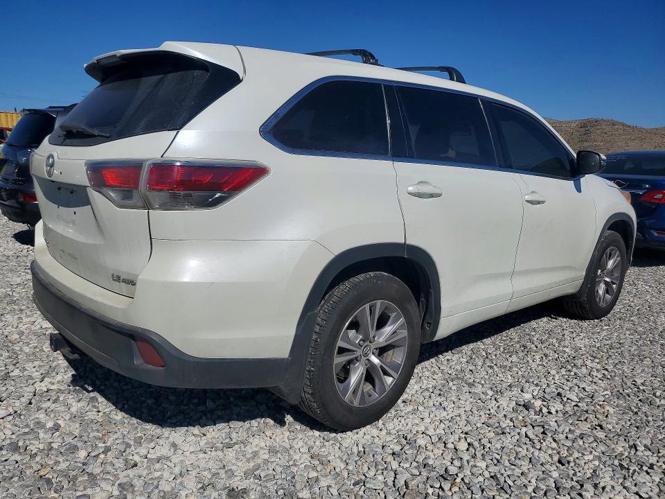 2016 Toyota Highlander VIN 5TDBKRFH5GS293485 COPART salvage auction — FRONT END, NV - SALVAGE TITLE, sold $4,550 on 2026-07-08 (photo 3)
