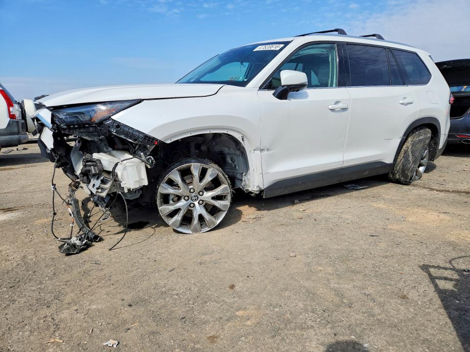 2024 Toyota Highlander VIN 5TDAAAB50RS037771 COPART salvage auction — FRONT END, PA, sold $5,700 on 2026-07-28 (photo 1)