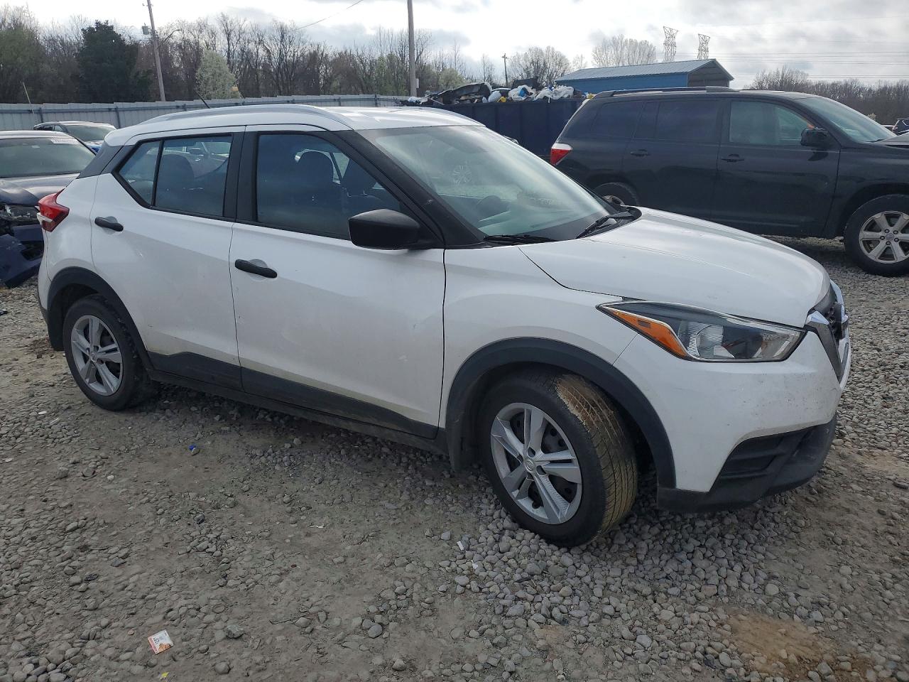 2019 Nissan Kicks VIN 3N1CP5CU1KL491983 COPART salvage auction — Rear End, ID - SALVAGE CERTIFICATE OF TITLE, sold $2,450 on 2026-06-30 (photo 4)