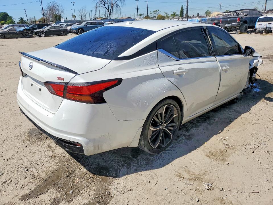 2025 Nissan Altima VIN 1N4BL4CV2SN335528 COPART salvage auction — FRONT END, Ca - Salvage Certificate, sold $4,400 on 2026-07-09 (photo 3)