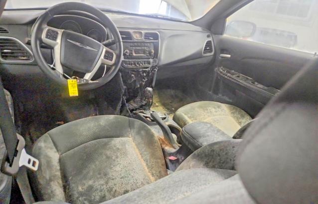 2011 Chrysler 200 VIN 1C3BC1FB6BN562364 COPART salvage auction — INTERIOR BURN, IL - CERTIFICATE OF TITLE, sold $175 on 2026-07-30 (photo 8)
