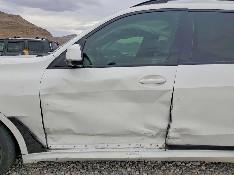 2019 BMW X7 VIN 5UXCW2C54KL083298 COPART salvage auction — SIDE, Nv - Salvage Title, sold $500 on 2026-07-01 (photo 7)