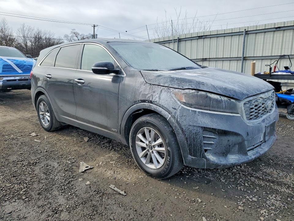 2019 Kia Sorento VIN 5XYPGDA36KG456026 COPART salvage auction — BURN, Id - Salvage Certificate Of Title, sold $1,100 on 2026-07-28 (photo 4)