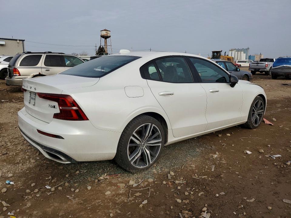 2019 Volvo S60 VIN 7JRA22TM7KG014501 COPART salvage auction — MINOR DENT/SCRATCHES, Il - Salvage Certificate, sold $9,500 on 2026-08-18 (photo 3)
